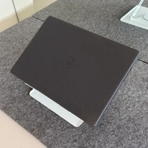 Notebook Dell Vostro i7 (11ª gen) | 8gb | SSD 256 | Tela 15.6