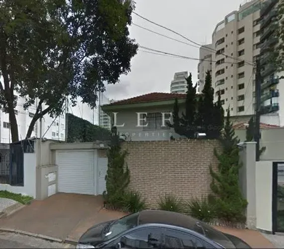 Casa Comercial para Locação em Moema