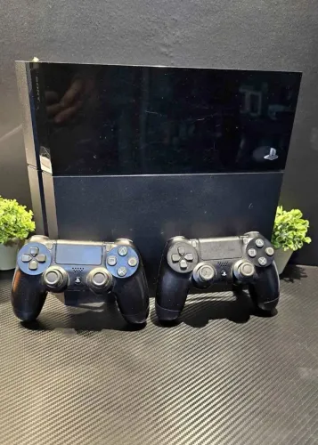 PS4 com JOGOS