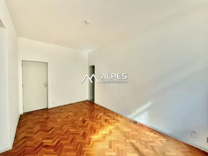 Imóvel para venda com 42 metros quadrados com 1 quarto em Alto - Teresópolis - RJ