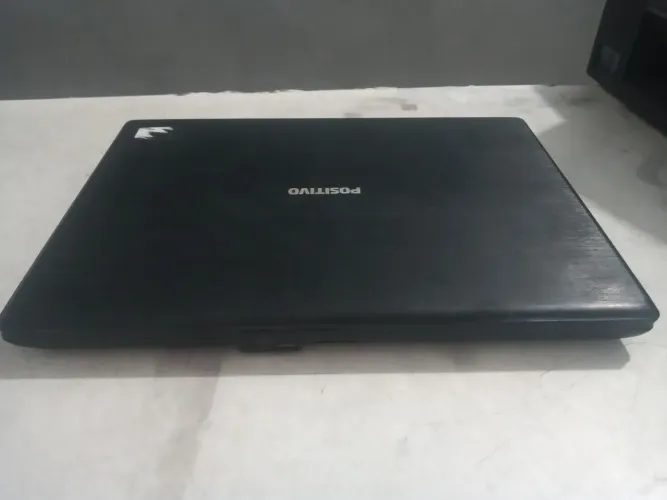 Notebook Positivo Unique 