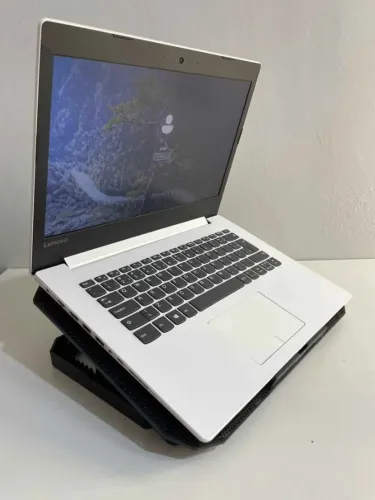 Notebook Lenovo | Intel Core i5-7200U 7ª Geração | 8GB | SSD 256GB | Tela 14