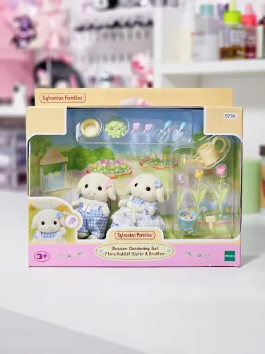 Sylvanian Families Conjunto de Jardinagem Irmãos Coelho Floral Novo