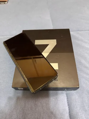 Samsung Galaxy Z Fold 3 5G Para Peças ou Reparo + Caixa Original