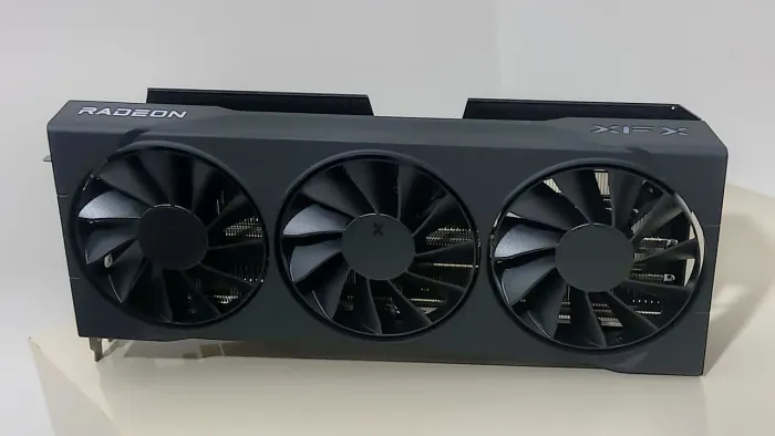 (3 Anos de garantia) Placa de Vídeo AMD RX 9070 XT 16gb XFX