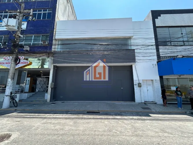 LOJA COMERCIAL em ARARUAMA - RJ, Centro
