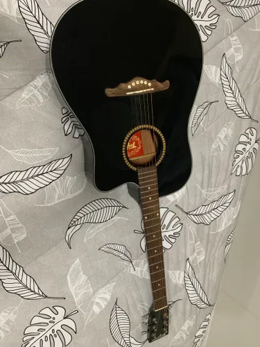Vendo violão tagima 