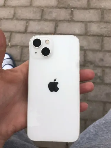 iPhone 13
