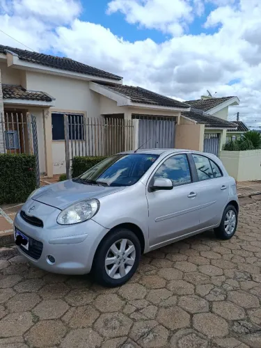 Nissan March SV 1.6 16V Flex Fuel 2014