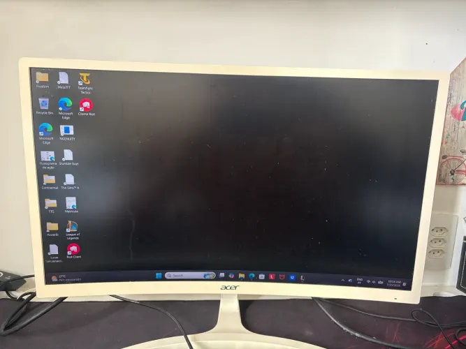 Monitor Gamer Curvo Acer ED242QR WI 23.6" 75Hz (Com Detalhe)