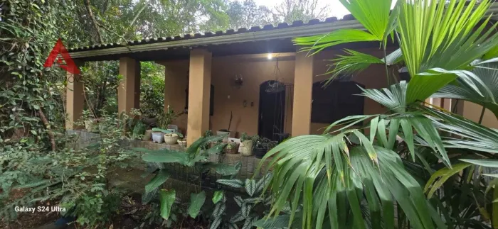 Chácara residencial com 1.100 m², pomar e paisagismo à venda no Jardim Olímpia - Jacareí-S