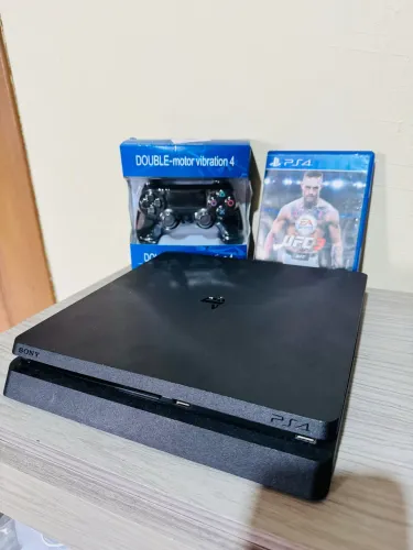 PlayStation 4 Slim (500gb)