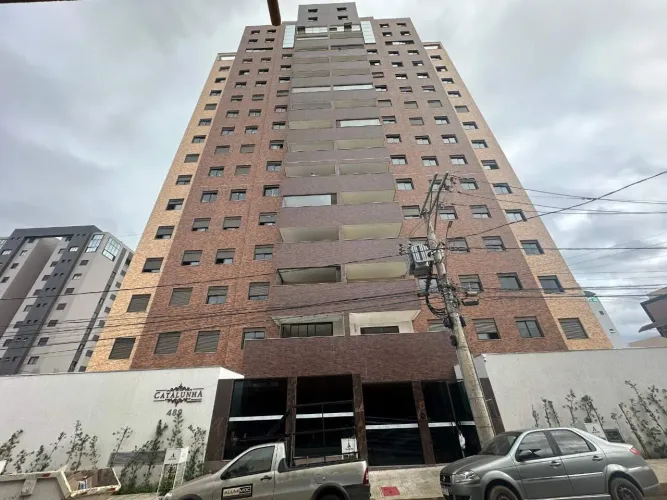 Apartamento novo para aluguel em Montes Claros-MG, no Edifício Residencial Catalunha, 04 Q
