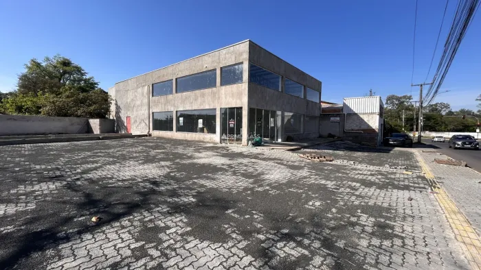 Pavilhão Comercial de 426m² para Locação - Avenida do Nazário, Bairro Olaria, Canoas