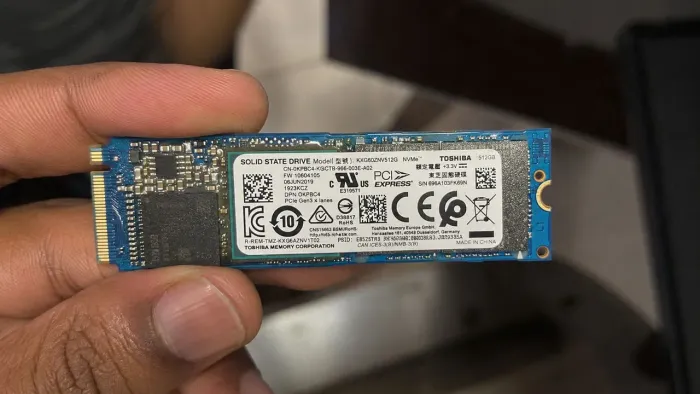 SSD nvme 512 GB vender logo. 380