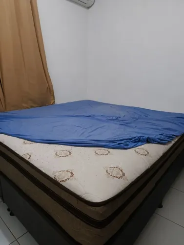 Colchão king size usado
