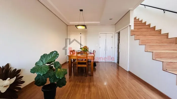 Duplex Moderno com 3 Dormitórios em Santa Dorotéia