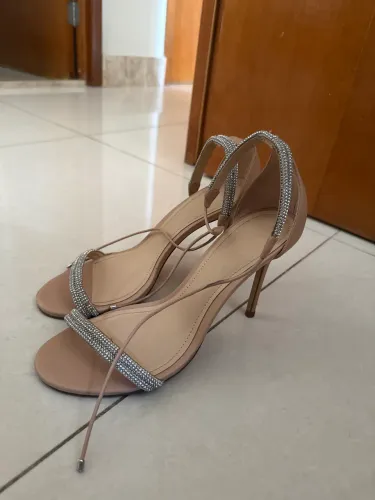 Sandália Arezzo - tam. 37