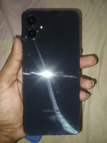 SAMSUNG GALAXY A06 5G 128GB VENDO OU TROCO EM UM IPHONE 8