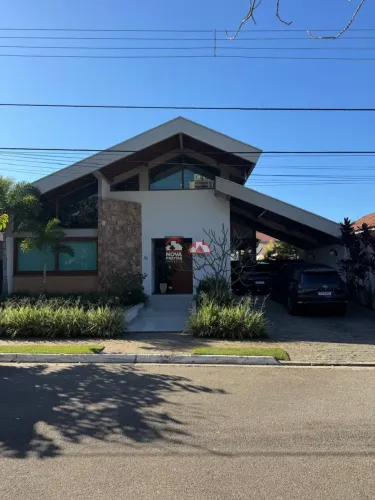 Casa à Venda em Condomínio Fechado no Jardim Aquarius em São José dos Campos