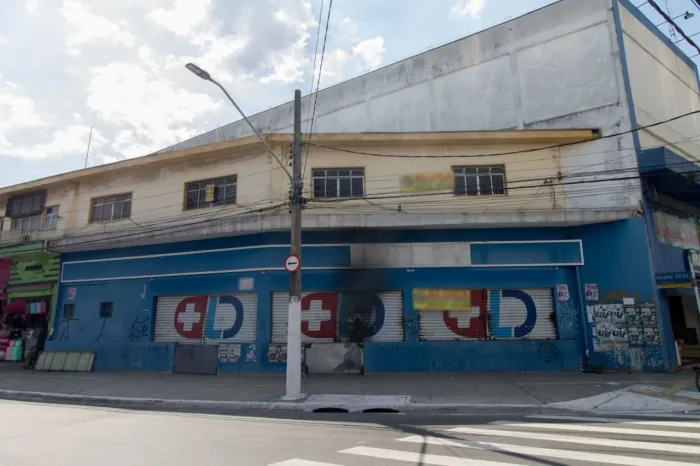 Loja na Avenida Milene Elias, 1653 120 m²
