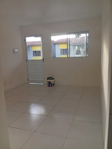 Casa para alugar 2/4 no reserva dos Pássaros