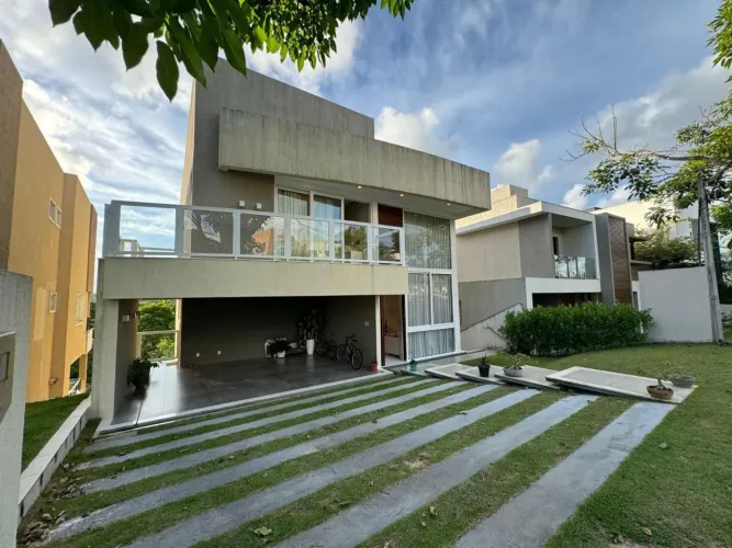 CASA DISPONÍVEL PARA LOCAÇÃO E VENDA - ALPHAVILLE LITORAL NORTE II