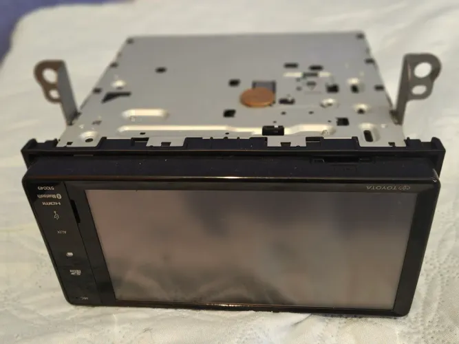 Vendo multimídia original de Bluetooth de Toyota Etios