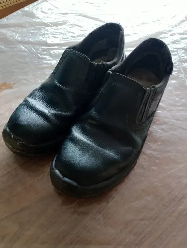 Bota de segurança 42