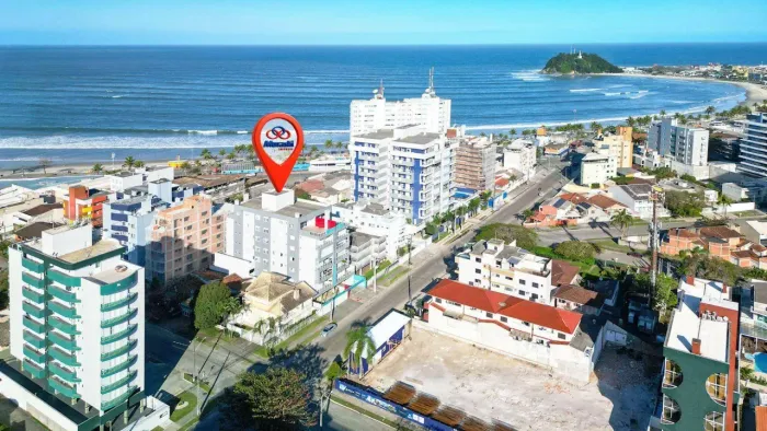 Apartamento com 2 dormitórios para alugar por R$ 800,00/dia - Centro - Guaratuba/PR