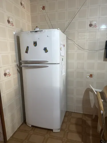 Vendo geladeira Electrolux