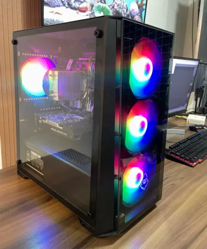 PC GAMER - 16GB RAM / Intel i5-8500 / GeForce GTX 1650