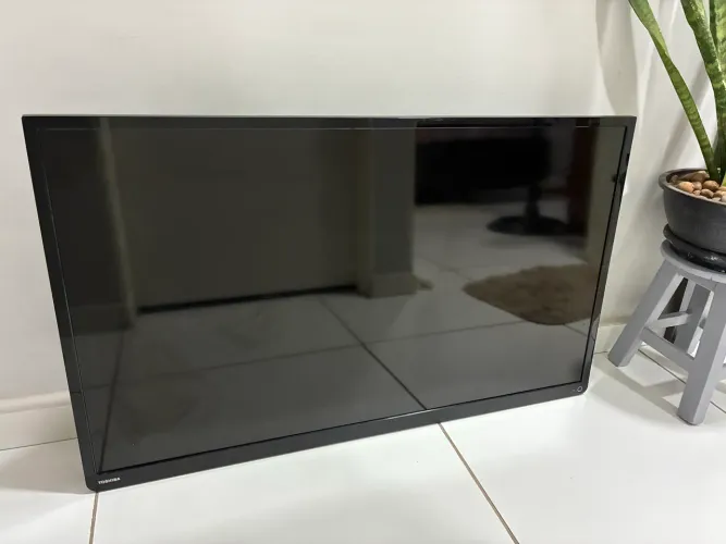 TV Toshiba 40 não é smart