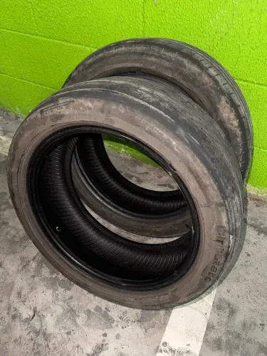 Vendo pneu aro 16 meia vida