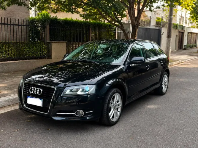 Audi A3 Sportback 2.0 16V TFSI S-tronic 2012