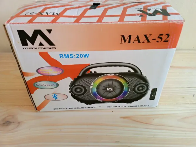 Rádio de alta difusão FM, bluetooth e mp4 novo na caixa