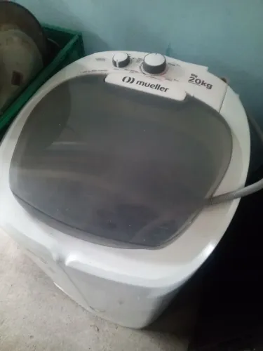 Vendo móveis usados.