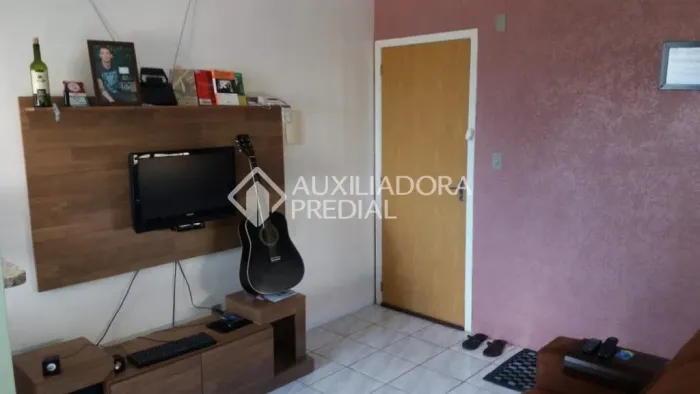 Apartamento no bairro Lomba do Pinheiro