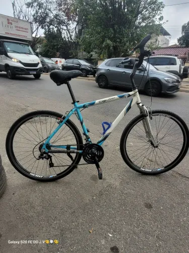 BIKE ARO 29 ANO DE 2008 SUPER BOA PARA IR TRABALHAR PARA PASSEIO ND A FAZER TODA REVISADA