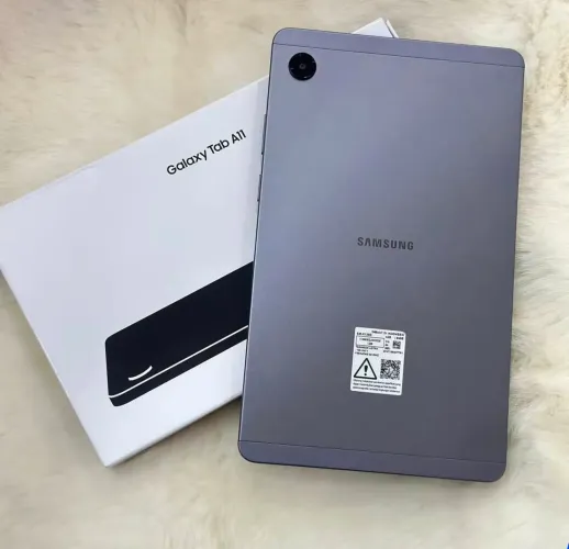 Tablet samsung 8.7 galaxy tab a11 4/64gb, novo