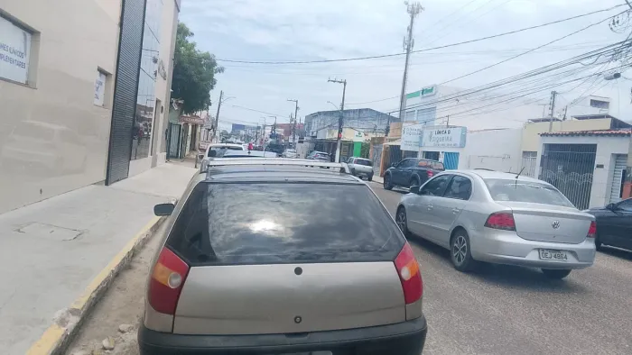 Fiat Palio Young 1.0 MPI 8V 4P (álcool) 2001