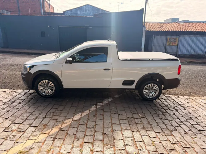 Volkswagen Saveiro Robust 1.6 Total Flex 8V 2023