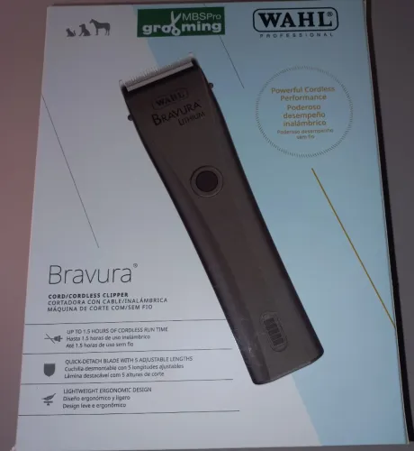 Kit Tosa Profissional: Wahl Bravura Lithium + Pentes Aço Stainless + Tesouras Bhalli