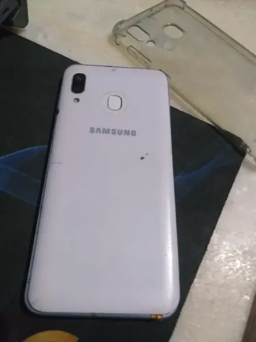 SAMSUNG A30 64GB
