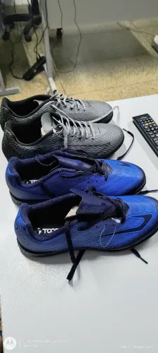 Chuteiras novas Topper e pênalti N39!!!