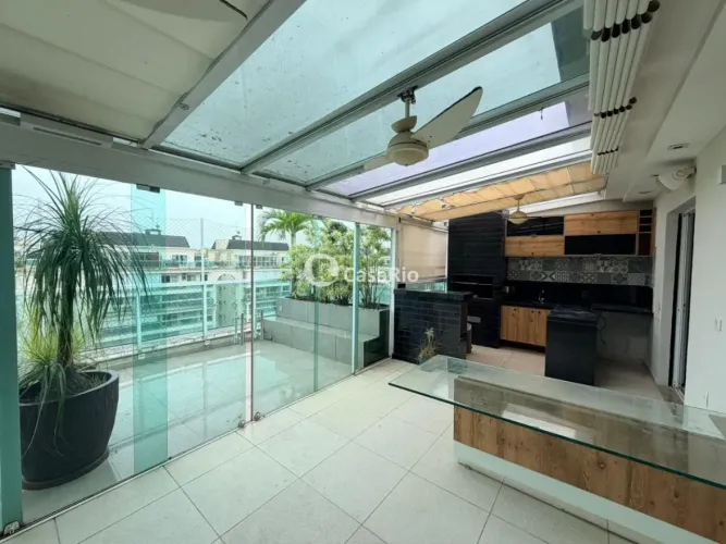 Locação Cobertura Le Parc com 4 quartos - 247m²