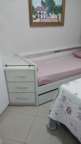Bicama com gaveteiro planejado 2,34x0,85x0,75 SEM COLCHÃO <br>Profundidade 0,85<br>Altura - 0,75