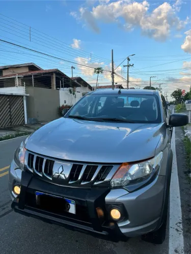 Mitsubishi L200 Tri. Outdo. GLS 2.4 CD 4X4 Die. AUT 2023