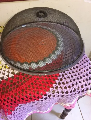 Proteção para bolos ou frutas 