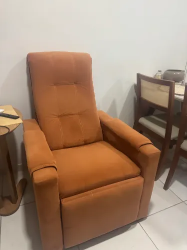 Poltrona 450,00